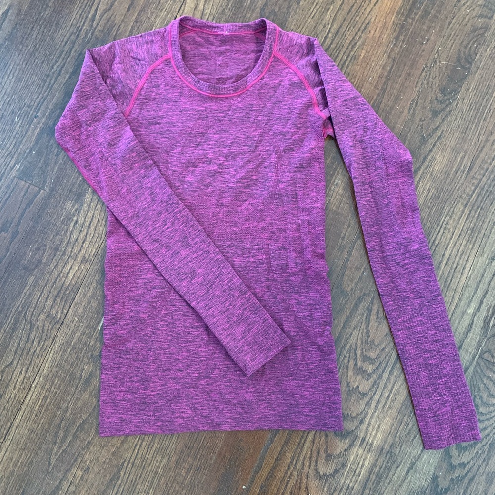Lululemon Swiftly Tech Long Sleeve- Magenta size 4